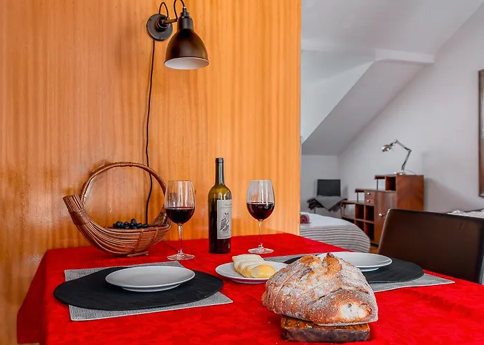 Διαμέρισμα Sunshine Madragoa