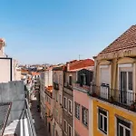 Sunshine Madragoa Lisbon