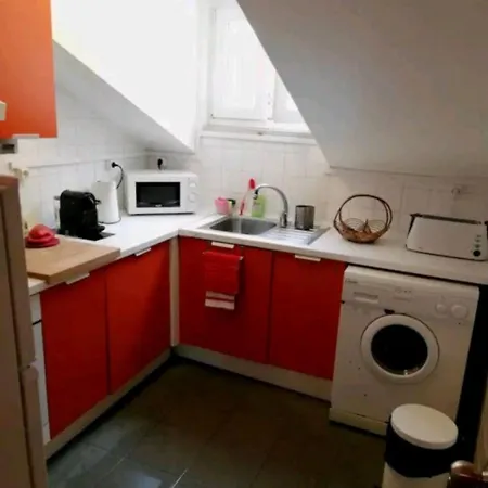 Apartment Sunshine Madragoa