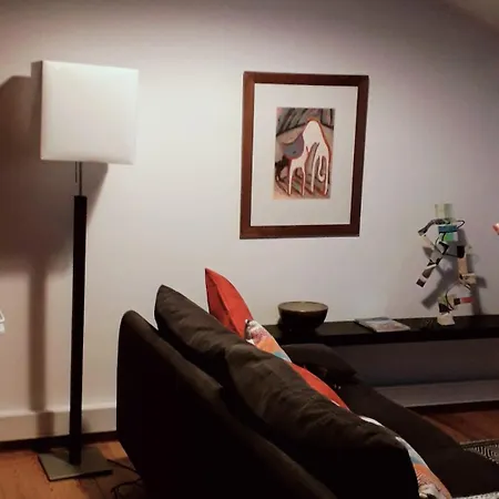 Sunshine Madragoa Apartment Lisbon